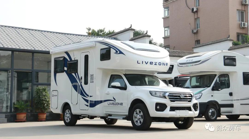 這款房車動力不錯，可以選擇