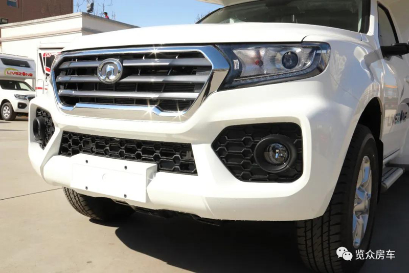 這款房車動力不錯，可以選擇