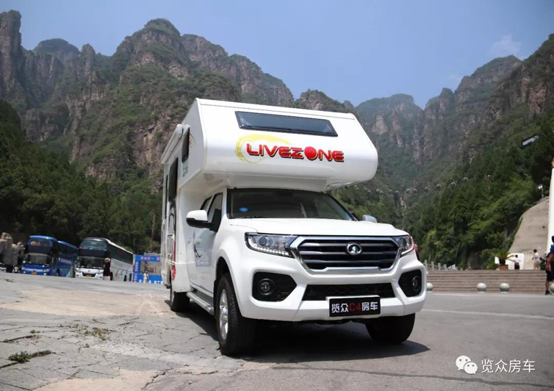 買房車為什么買四驅房車？都有哪些款式可選