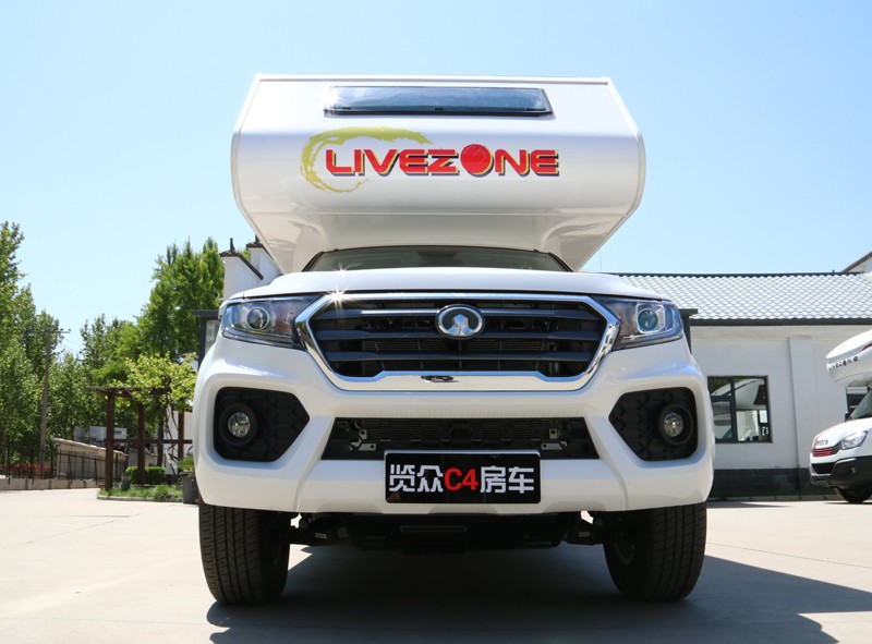 四驅(qū)、兩張超大床人床的房車，看這款
