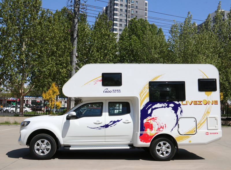 四驅(qū)、兩張超大床人床的房車，看這款