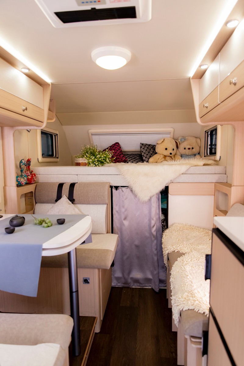 有四驅才是王道，這兩款國產房車可選