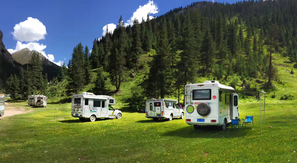 精致化露營“選手”，將吃住行融為一體，適合1~2人四季旅行