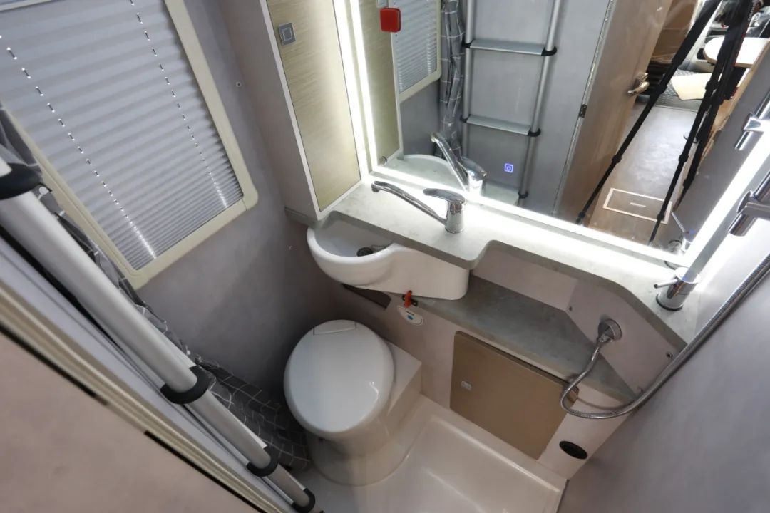 向“偽性價(jià)比”房車出擊，第五代塞拉維來(lái)襲！