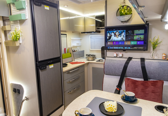 皮卡房車皮實耐用、功能齊全