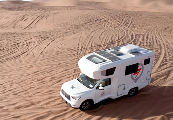 邀您看一場盛大的房車趴，雙炮現身